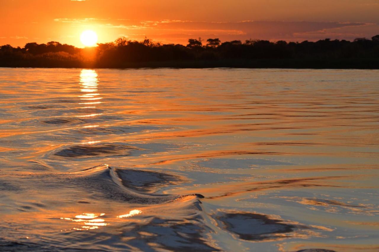 Zambezi Mubala Lodge Катіма-Муліло Екстер'єр фото